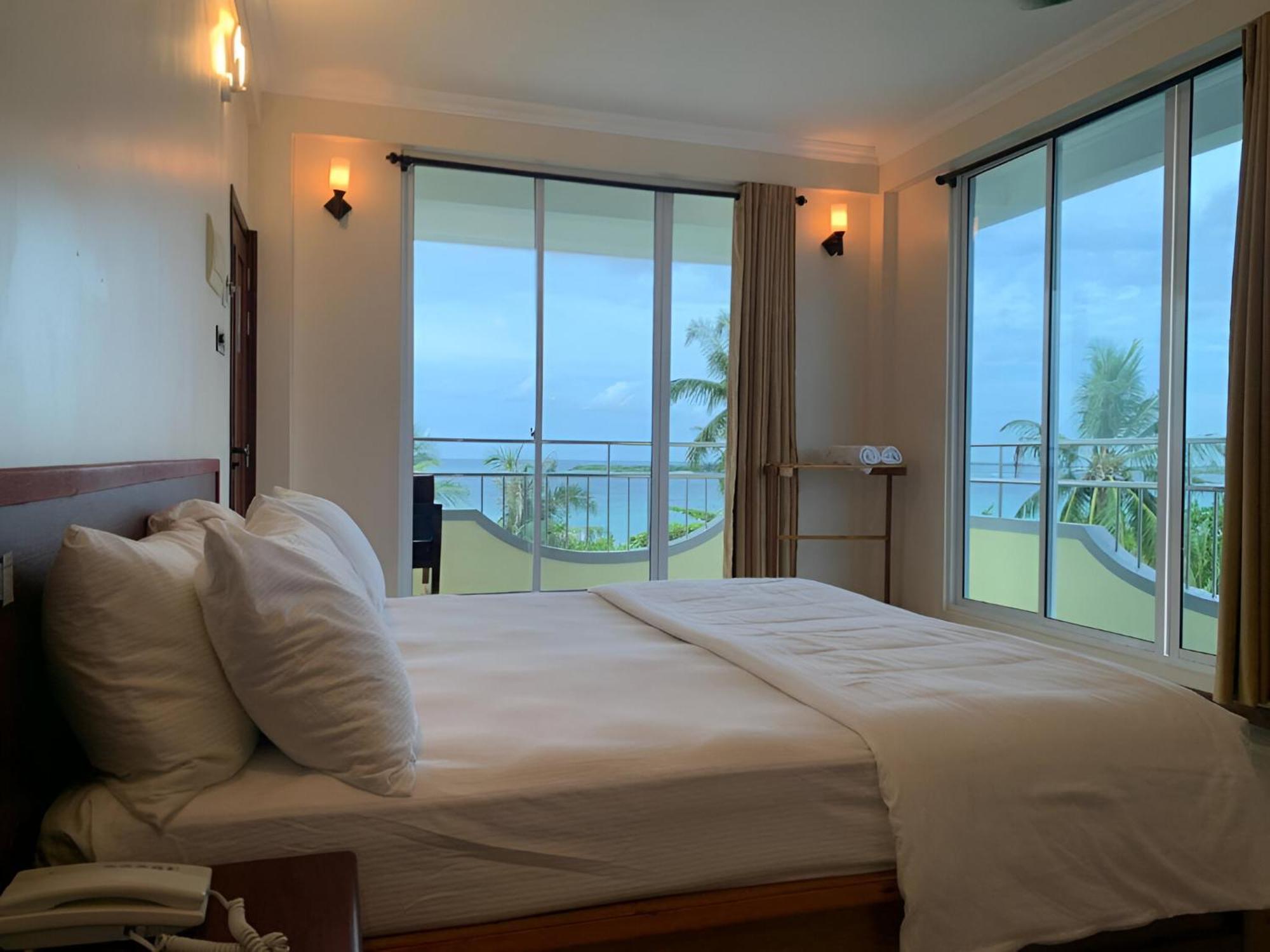 Noah Private Beach House 心玛芙市 外观 照片