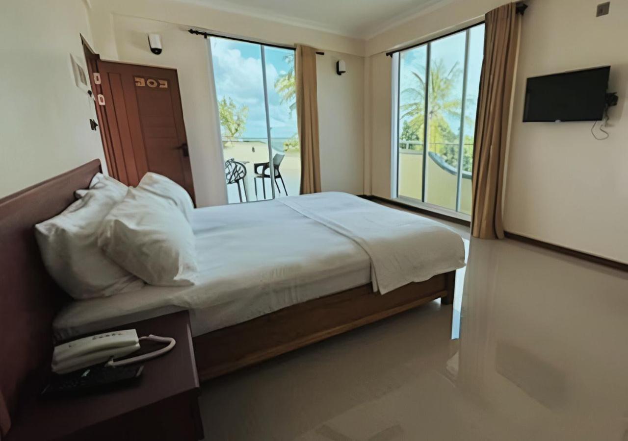Noah Private Beach House 心玛芙市 外观 照片